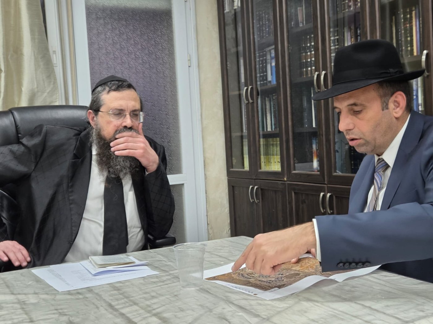באדיבות המצלם