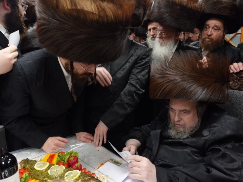 אנשיל בעק וא.מ.ש