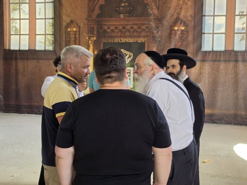 באדיבות המצלם