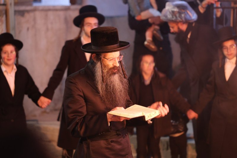 צ.י.