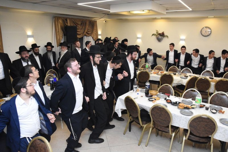 ישראל אפריאט