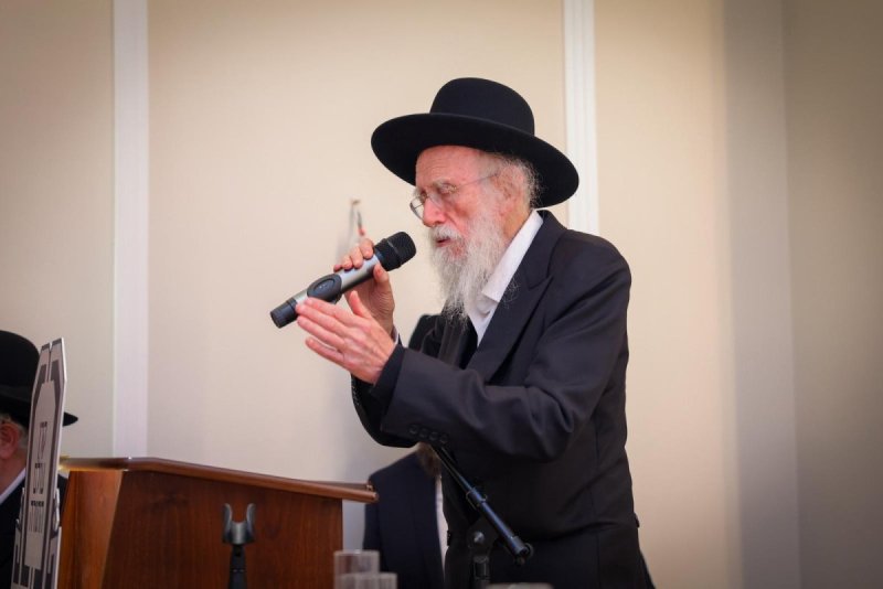 דניאל נפוסי ומאיר זלזניק