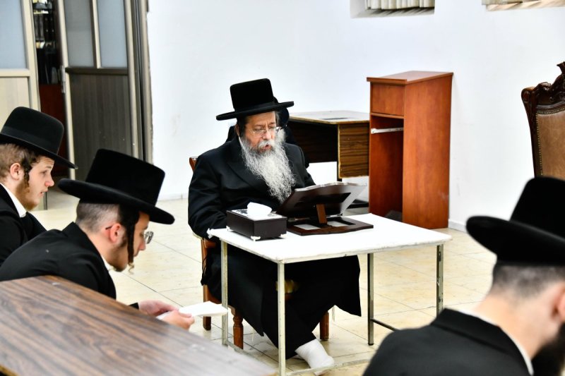 שוקי לרר