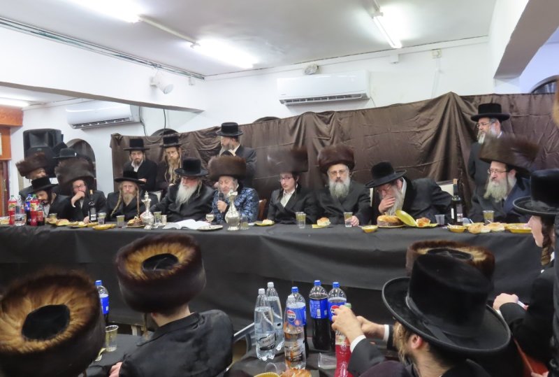 באדיבות המצלם