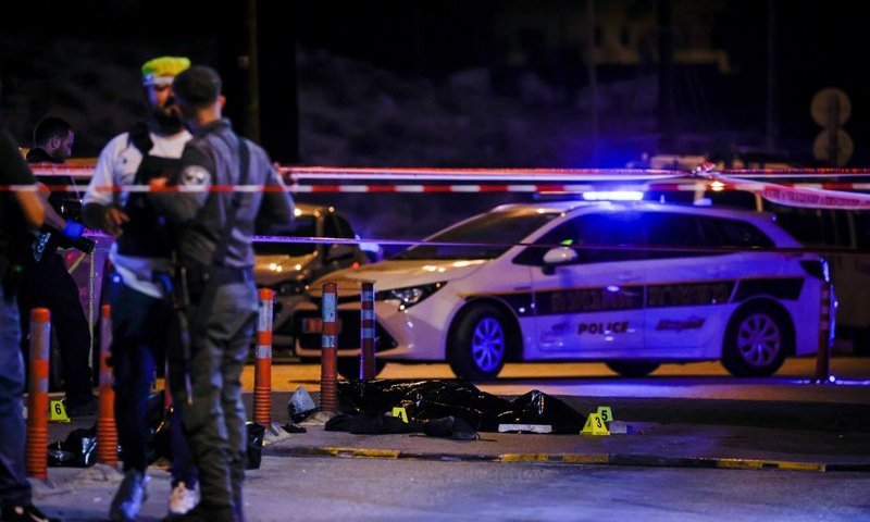 רעול פנים נתפס עם סכין ובקבוק תבערה: "התכוונתי לבצע פיגוע"