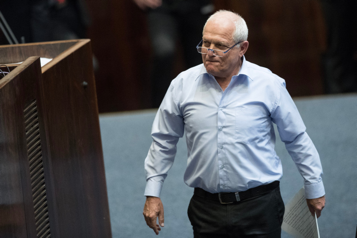 יונתן זינדל, פלאש 90