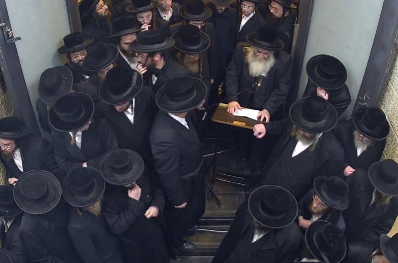 באדיבות המצלם