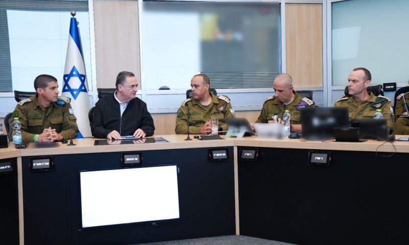שר הביטחון מאשר את חיסול שר המודיעין האיראני ומבהיר: "צפויות הפתעות במהלך היום"