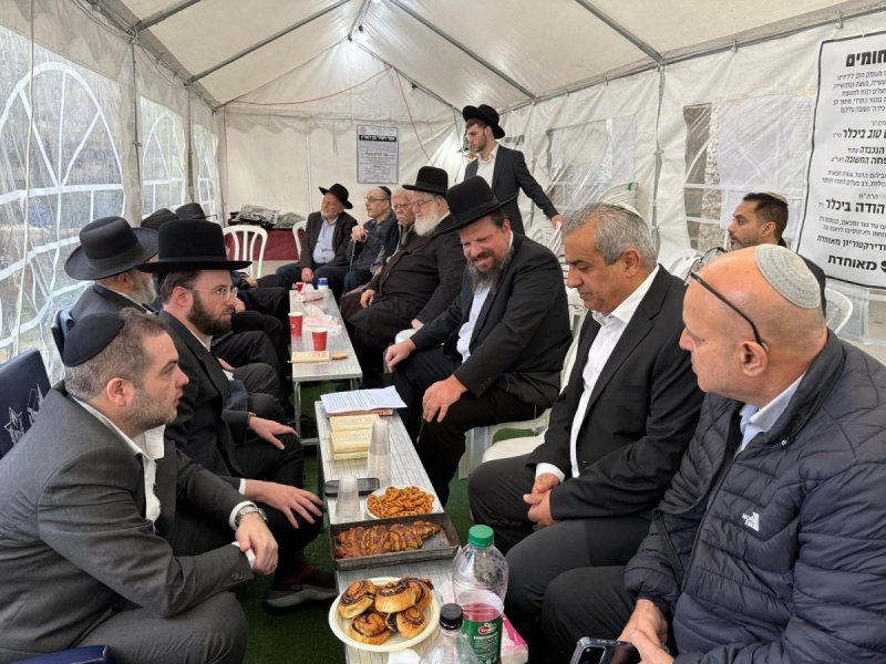 באדיבות המצלם