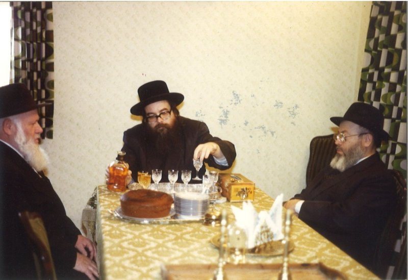 ארכיון הרב שוומנפלד