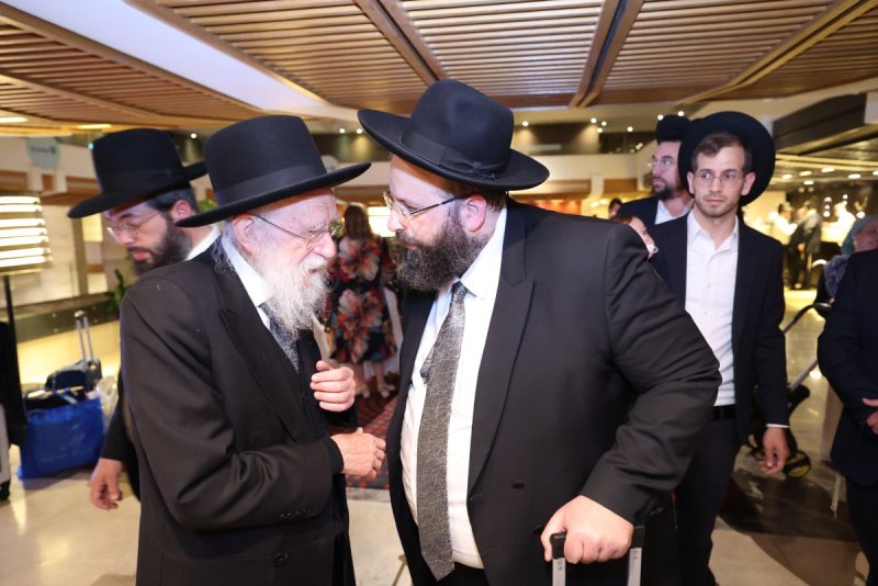 קובי הר צבי ומאיר זלזניק