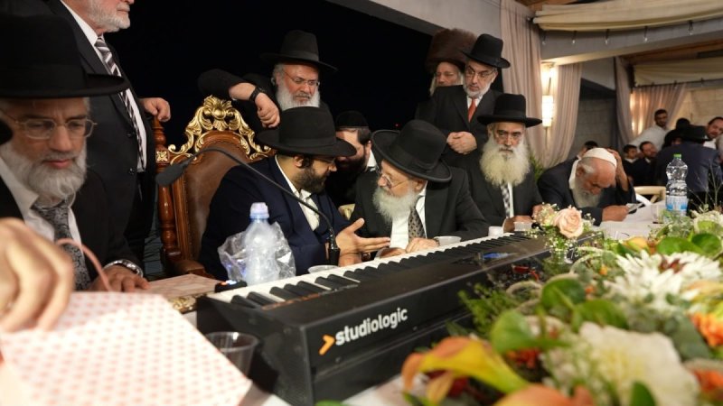 באדיבות המצלם