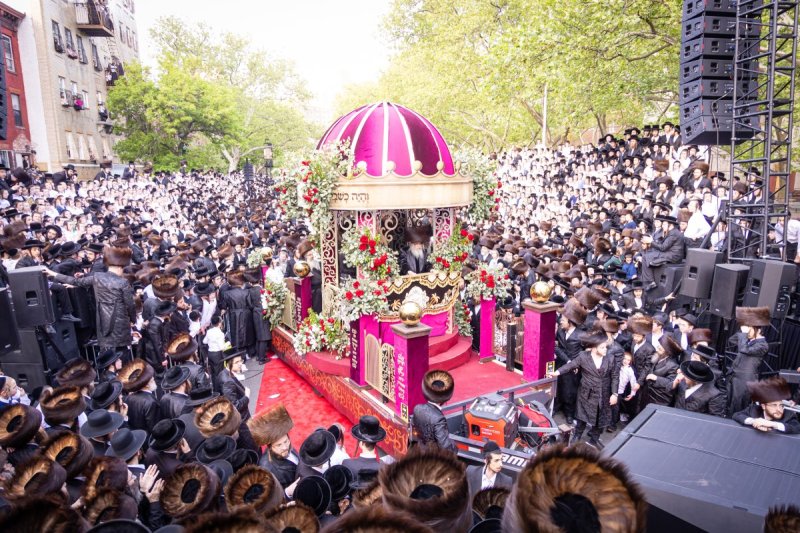 האחים לעטשעווסקי - שלמה ב. - אייזיק ג,  י. שטיין