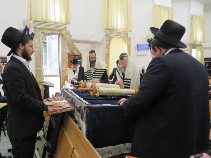 באדיבות המצלם