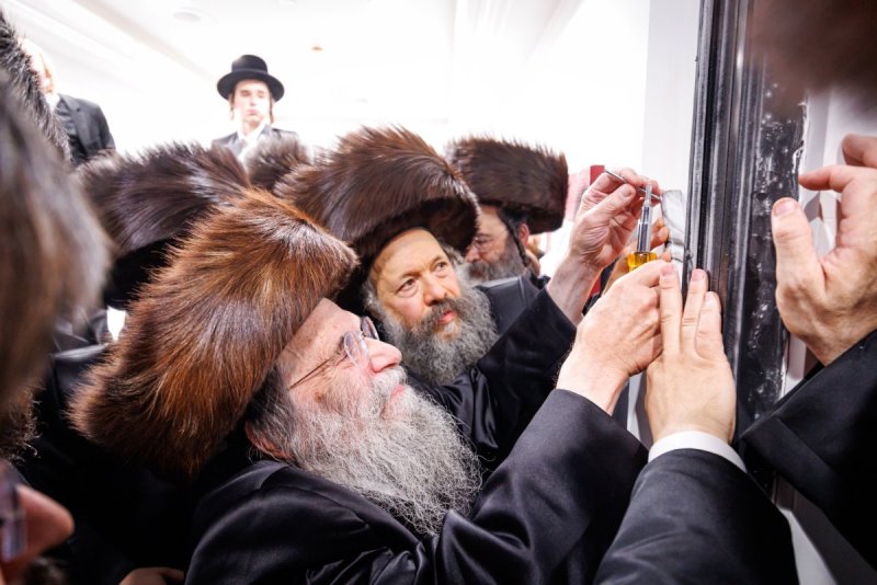 האחים לאנטשעווסקי ואושי וויינגארטן