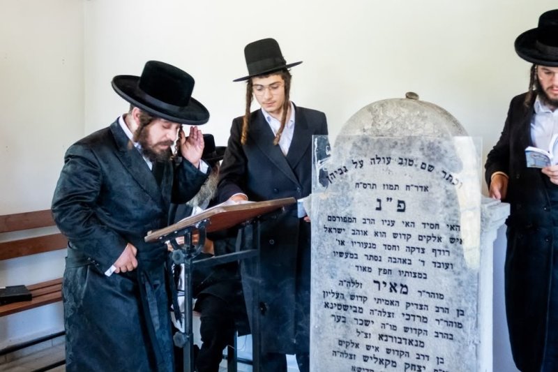 באדיבות המצלם