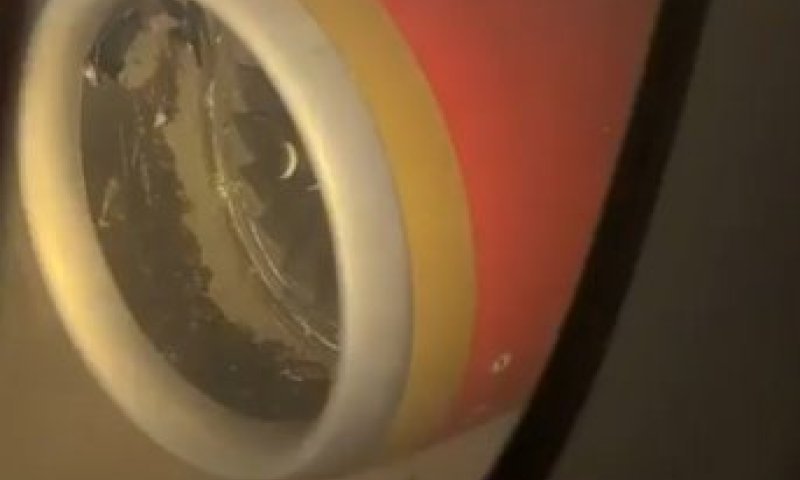 תקרית חריגה בדלהי: מכולת מטען נשאבה למנוע של מטוס אייר אינדיה