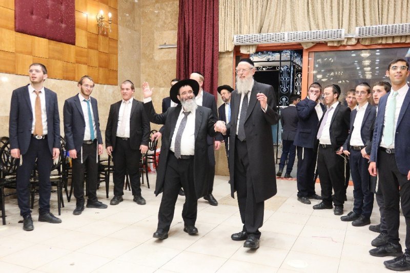 א. שטול