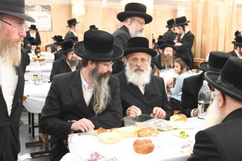 אנשיל בעק וא.מ.ש