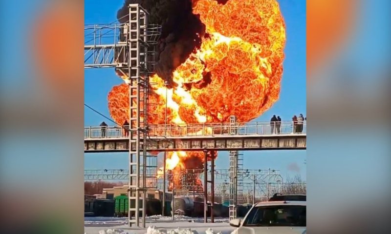 כדור אש ברוסיה: רכבת דלק ירדה מהפסים והתפוצצה 