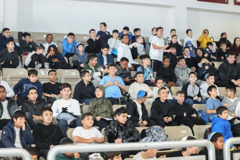 שמוליק קורלנסקי