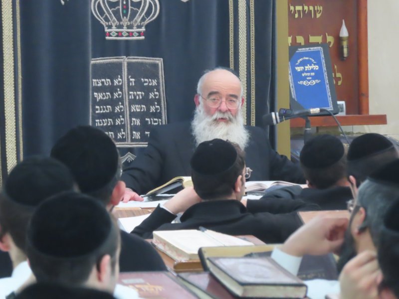 באדיבות המצלם