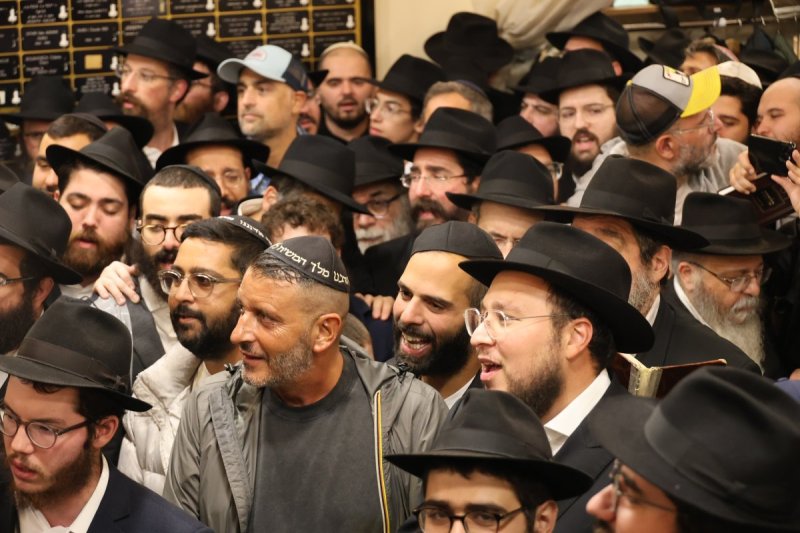 מרדכי לובעצקי