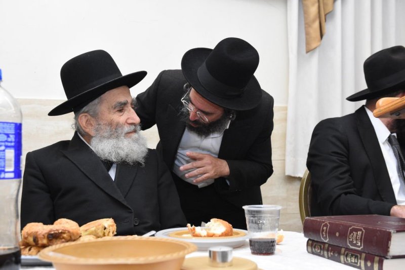 ישראל אפריאט