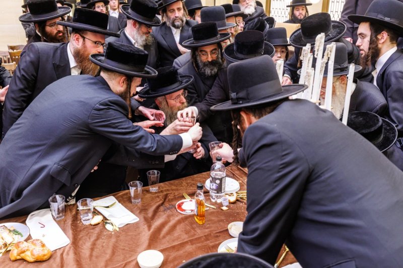 האחים לעטשוועסקי