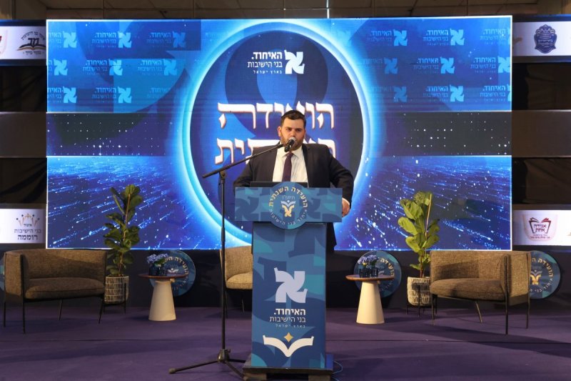 קובי הר צבי ומאיר זלזניק