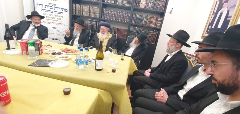 באדיבות המצלם