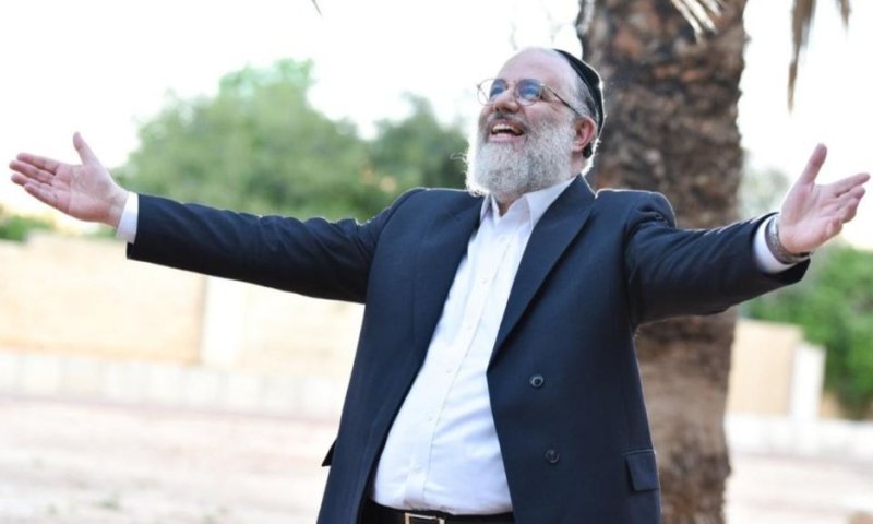 "אמונה" שלמה כהן ממשיך עם סינגל חדש!