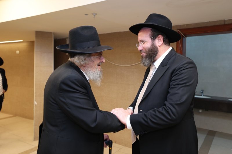 שמוליק קורלנסקי