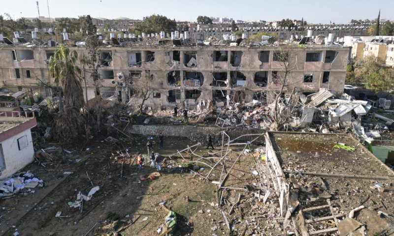 &ldquo;לא מנצחים אותנו ב־300 קילו&rdquo;: קולות מההריסות בדימונה וערד