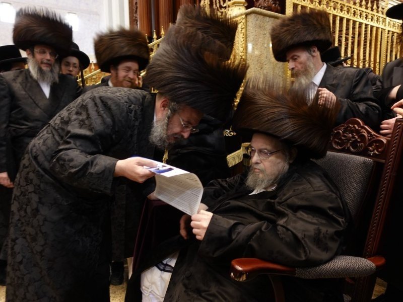 אנשיל בעק וא.מ.ש