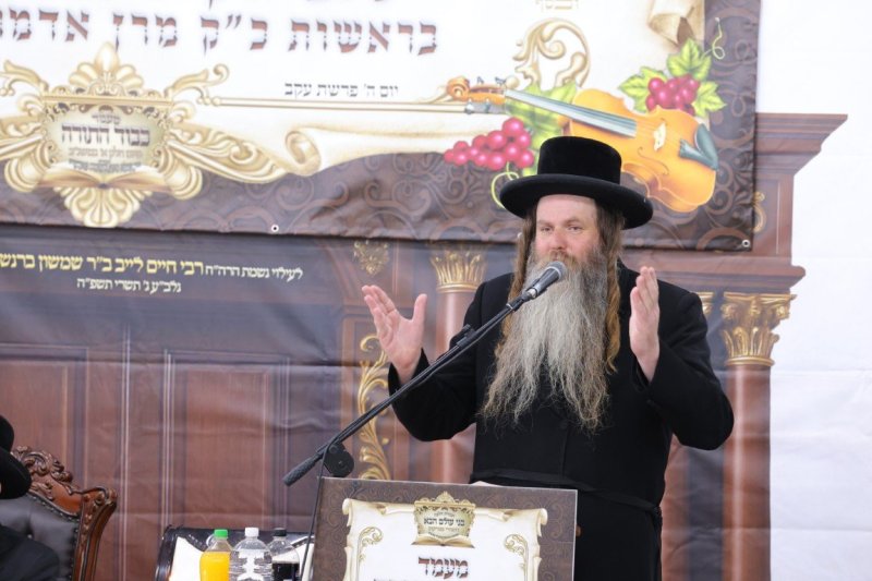 באדיבות המצלם