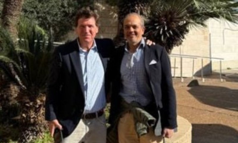 המשפיען האנטישמי שנחת בנתב"ג טוען: " עברתי תחקור"