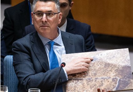  יובל גולן, דאדא סטודיו