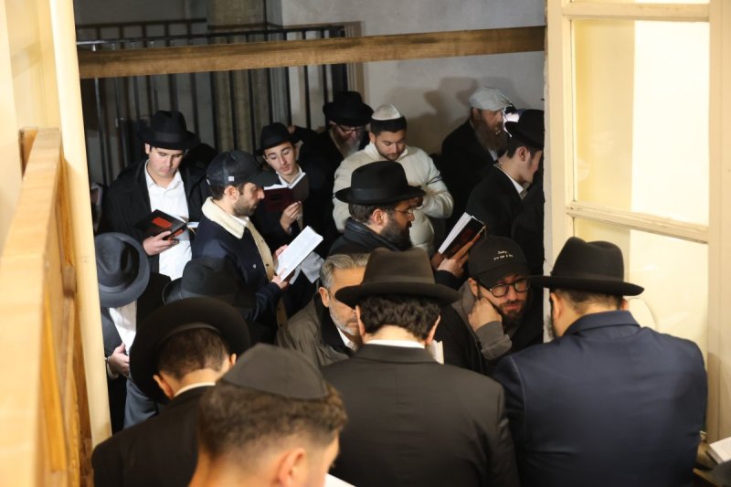 מרדכי לובעצקי