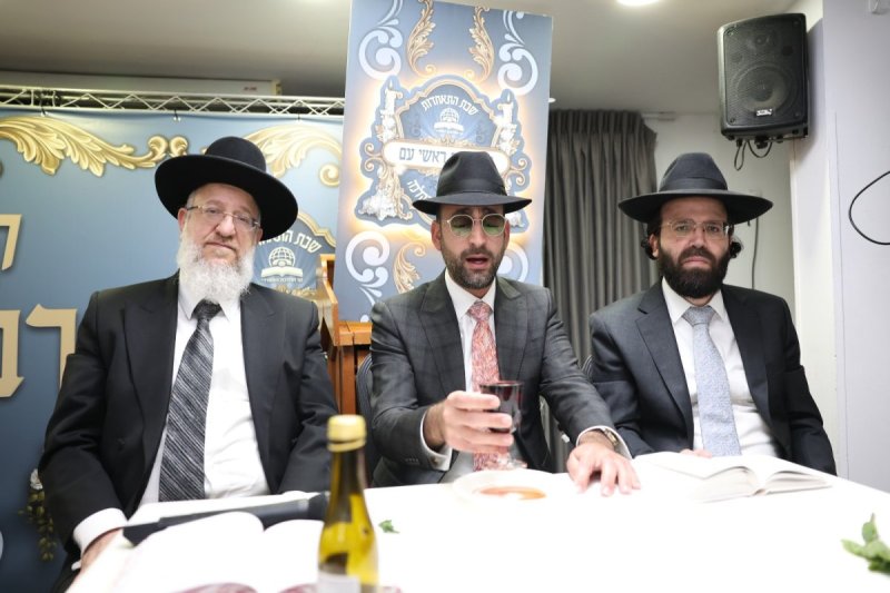 באדיבות המצלם