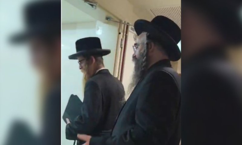 חבר מועצה לשעבר סילק בבושת פנים חרדים שביקשו צדקה: "תעופו מפה"