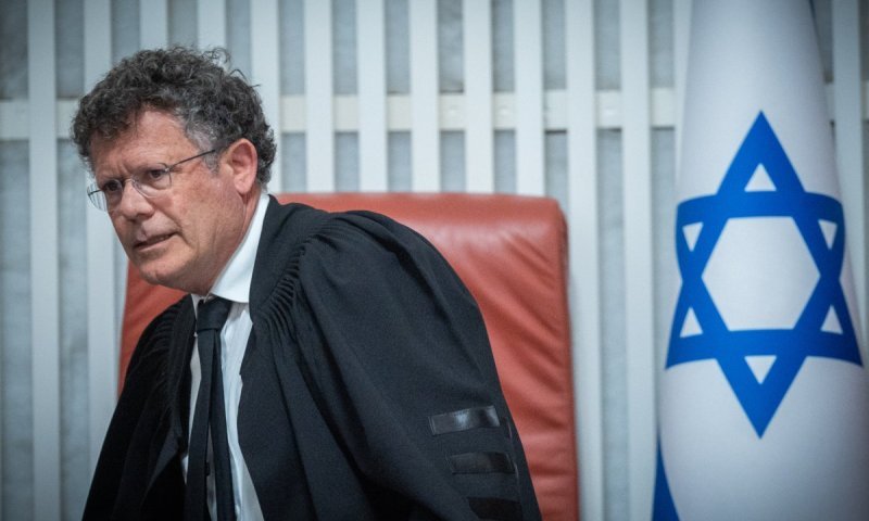 למה הממשלה החליטה להתעמת עם בג"ץ - ומה עומד מאחורי הסערה | עושים סדר