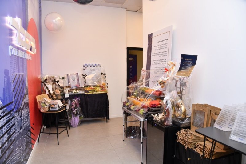 שוקי בריכטא