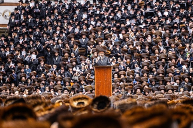 אלי וואהל, איצי מ.