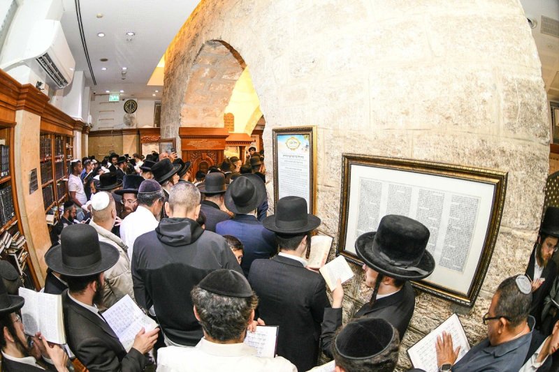 ארי קופרשטוק