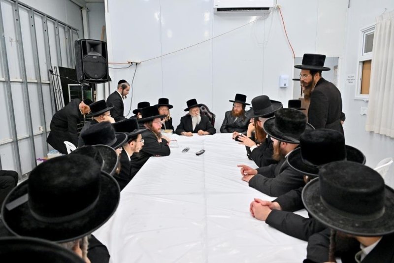 יהושע פרוכטר