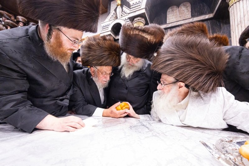 האחים לאנטשעווסקי