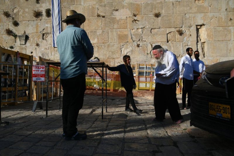 ארי קופרשטוק