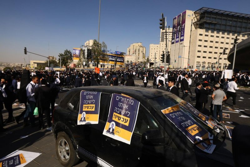 דניאל נפוסי ודוד מנדלסון