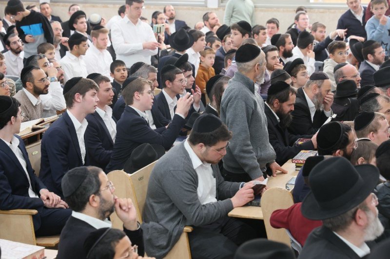 אברהם אבידן